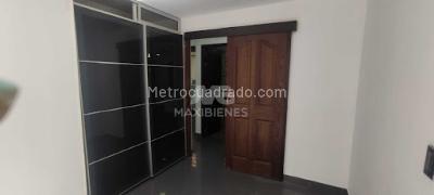 Apartamento en venta en Calasanz, Medellín · foto 11 de 12