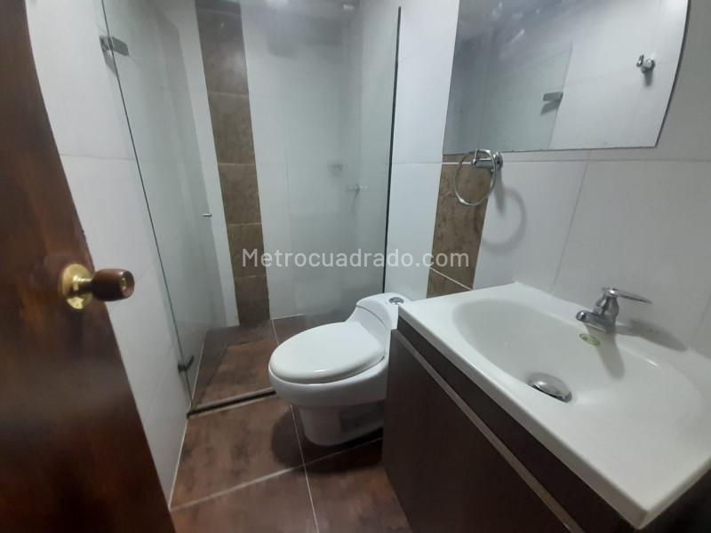 Apartamento Interno de 2 Alcobas en Arriendo en San Javier - 6