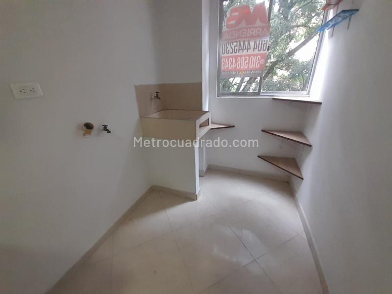 Apartamento Interno de 2 Alcobas en Arriendo en San Javier - 7