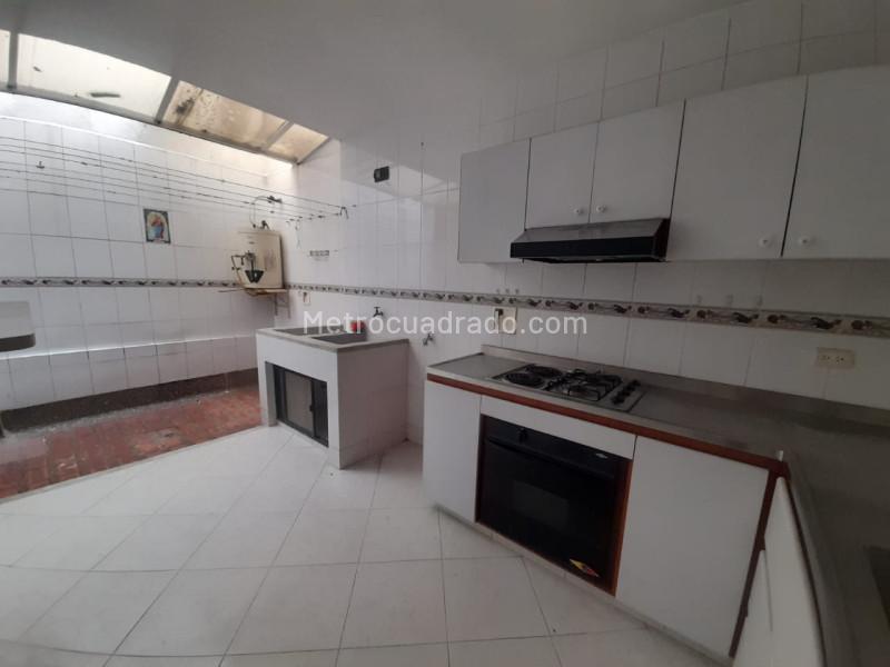 Apartamento Amplio de 4 Alcobas en Boston