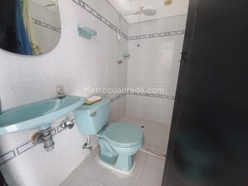 Casa Dúplex Ideal de 5 Alcobas para Alquilar en El Socorro - 9