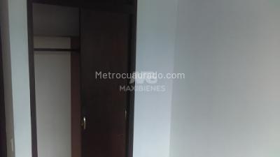 Apartamento en venta en Laureles, Medellín · foto 10 de 16