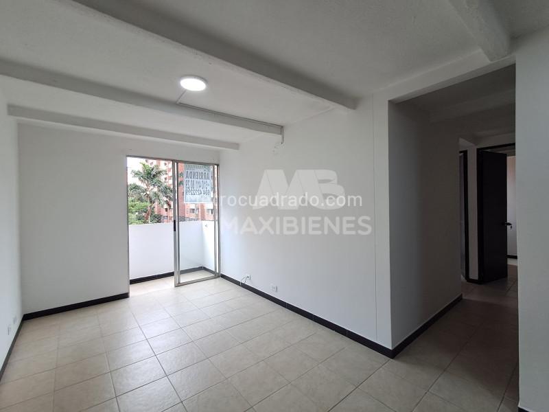 Apartamento de 3 Alcobas en Los Colores con Piscina y Gimnasio - 2