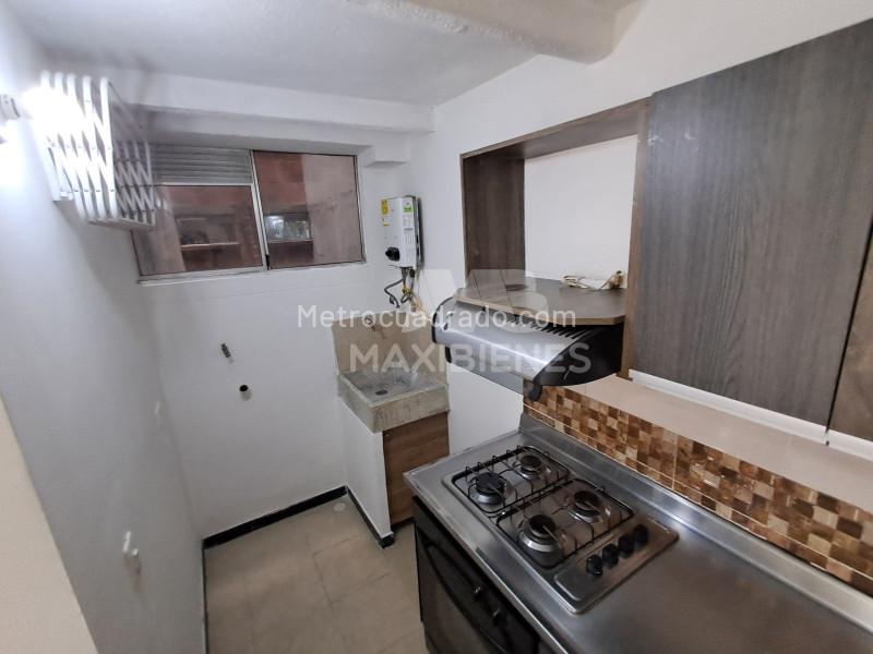 Apartamento de 3 Alcobas en Los Colores con Piscina y Gimnasio - 5