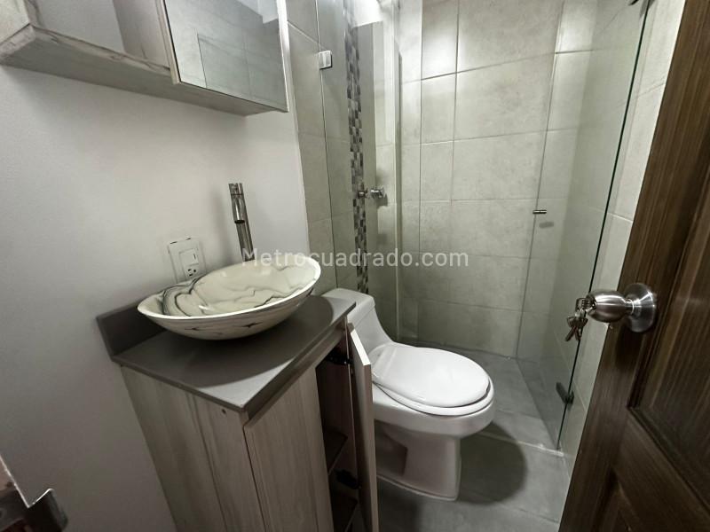 Cozy 3BR Apartment in La Floresta - 7