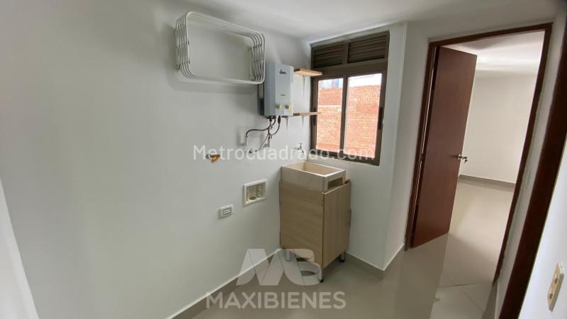 Apartamento de 2 Alcobas en La América con Parqueadero - 6