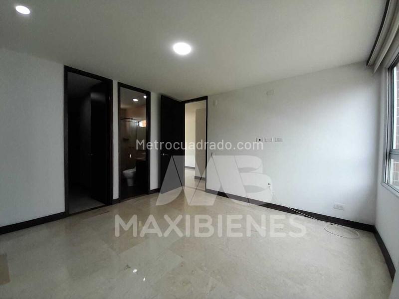 2BR Apartment in Aguacatala with Great Amenities - 7