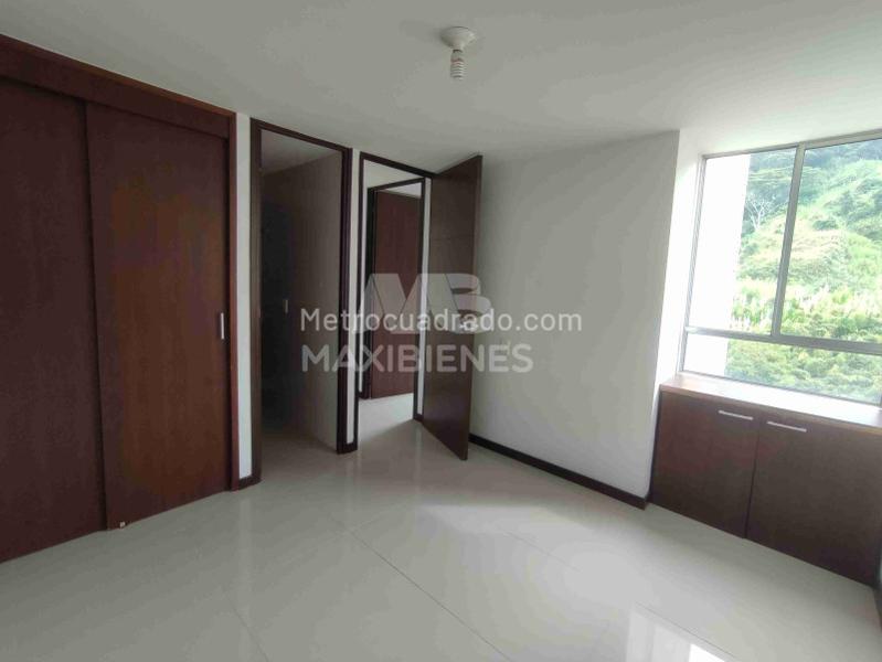 Apartamento de 2 Alcobas en Alquiler en Belén Loma de los Bernal - 6