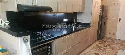 Apartamento de 3 alcobas en venta en Simon Bolivar, Medellín, 135 m² · foto 3 de 17