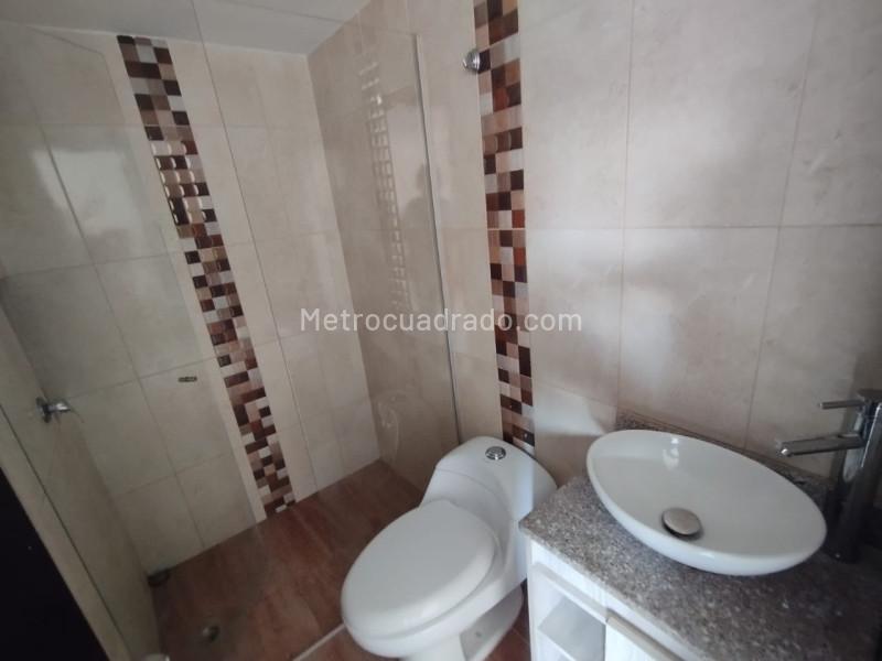 3BR Apartment for Rent in Pajarito, Robledo (48 m²) - 3