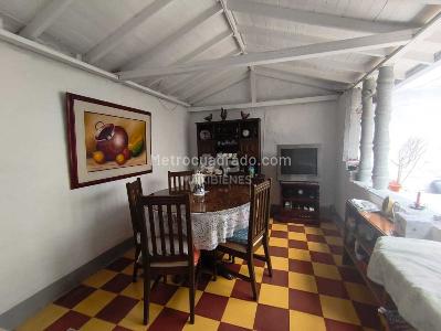 Casa de 4 alcobas en venta en San Antonio De Prado, Medellín, 181 m² · foto 2 de 14
