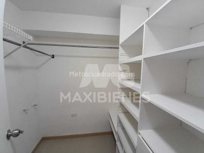 Apartamento en venta en Patio Bonito, Medellín · foto 3 de 20