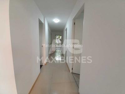 Apartamento en venta en Patio Bonito, Medellín · foto 5 de 20