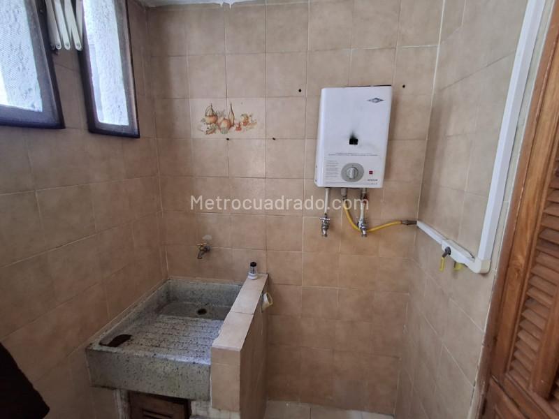 Cozy 2BR Apartment in Pilarica - 2