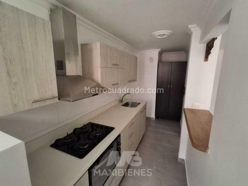 2BR Apartment for Rent in Conquistadores (Laureles area) - 2