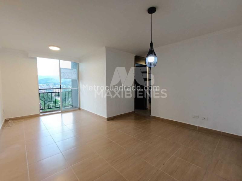 3BR Apartment for Rent in Calasanz with 24/7 Security