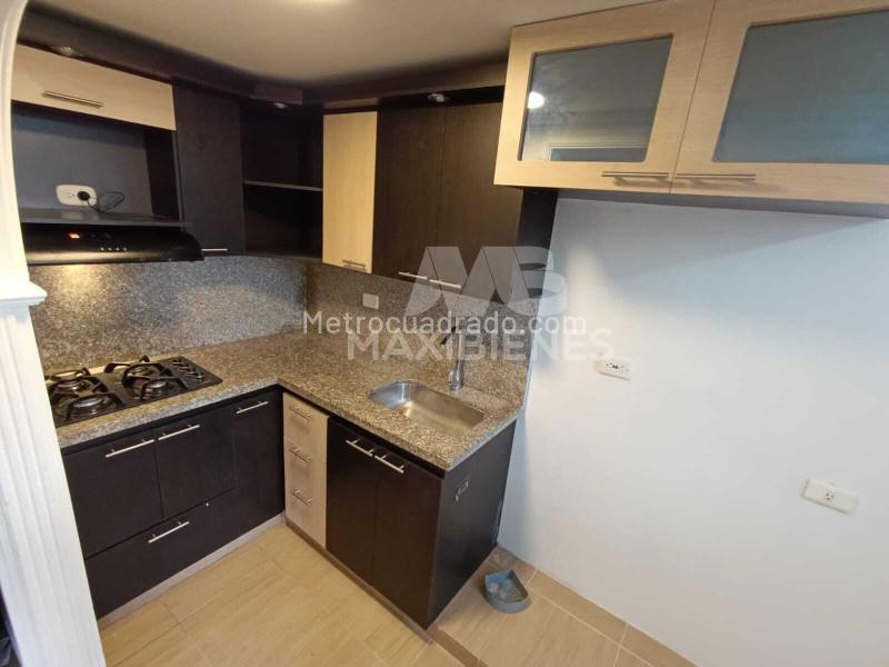 Apartamento de 3 Alcobas en Calasanz con Seguridad 24/7 - 6
