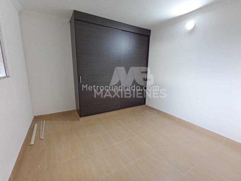 Apartamento de 3 Alcobas en Calasanz con Seguridad 24/7 - 8