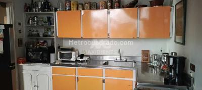 Apartamento en venta en Laureles, Medellín · foto 3 de 14