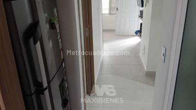 Apartaestudio en arriendo en Los Pinos, Medellín, 37 m² · foto 6 de 10