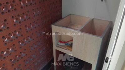 Apartaestudio en arriendo en Los Pinos, Medellín, 37 m² · foto 9 de 10