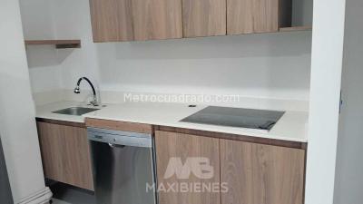 Apartaestudio en arriendo en Los Pinos, Medellín, 37 m² · foto 4 de 8