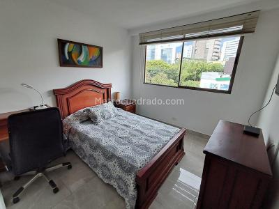 Apartamento de 3 alcobas en arriendo en El Poblado, Medellín, 173 m² · foto 4 de 18
