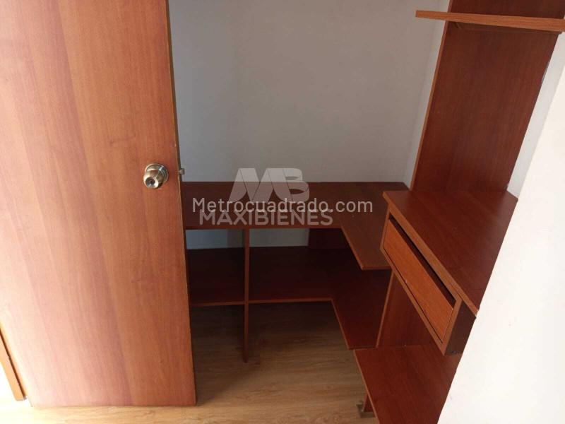 Apartamento de 3 Alcobas en Arriendo en Belen Loma de los Bernal - 6