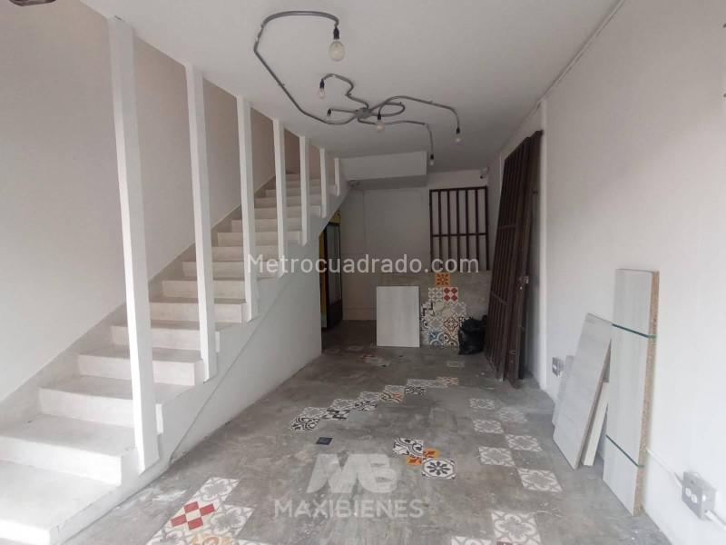 Casa amplia de 5 Alcobas en Laureles - 4