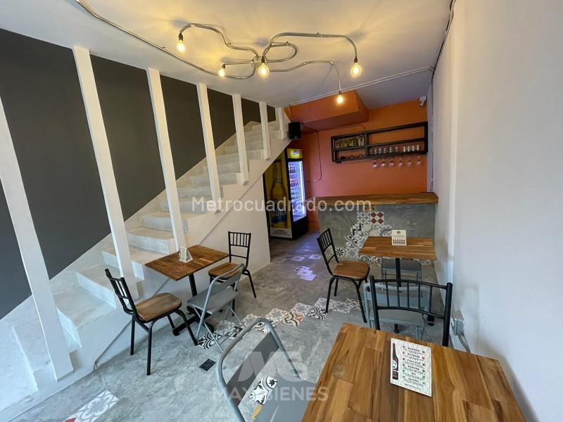 Casa amplia de 5 Alcobas en Laureles - 5