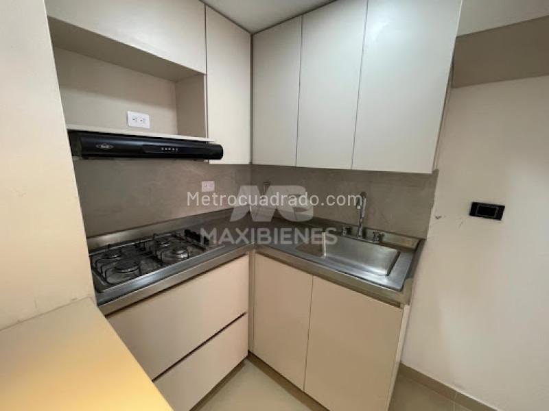 Apartamento en Arriendo de 3 Alcobas en Pajarito (Robledo), Medellín - 7