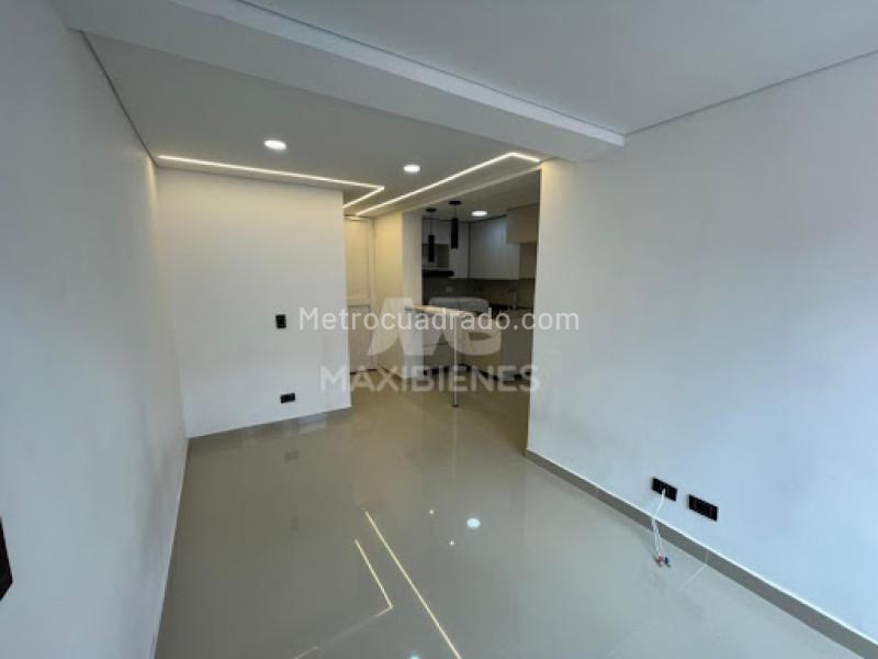 Apartamento en Arriendo de 3 Alcobas en Pajarito (Robledo), Medellín - 9