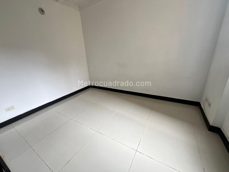 Apartamento en Arriendo de 3 Alcobas en Robledo La Campiña - 8