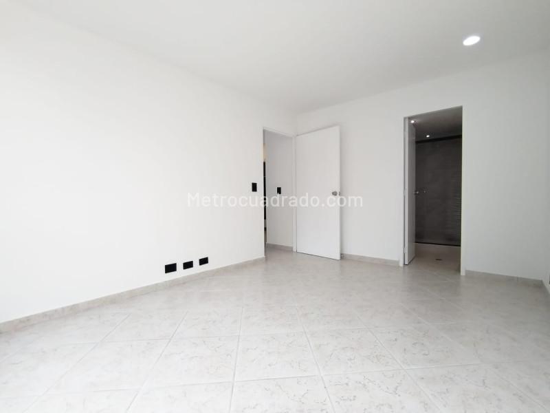 Apartamento de 2 Alcobas en Patio Bonito, Sector Poblado - 3