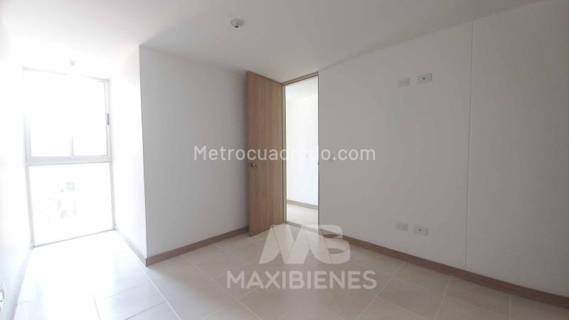 Cozy 3BR Apartment in Belen La Palma - 9
