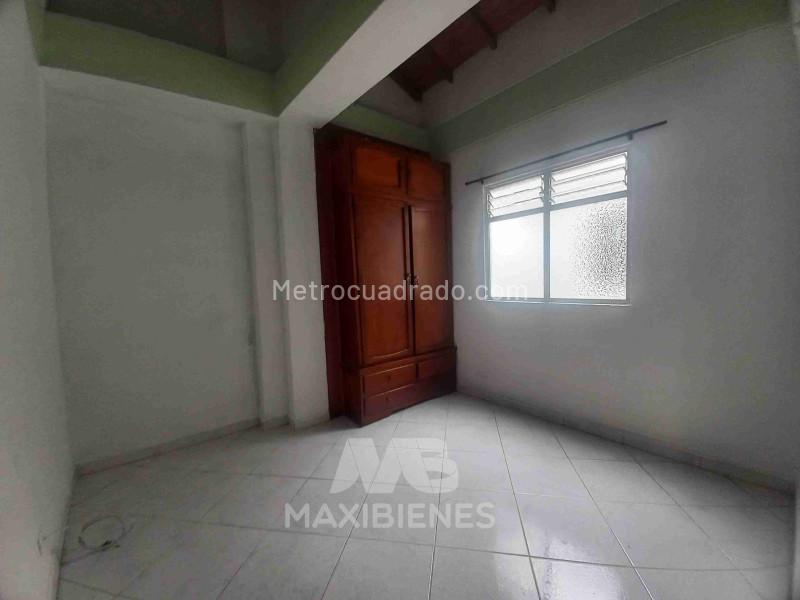 Spacious 3BR Apartment in Belen Parque - 4