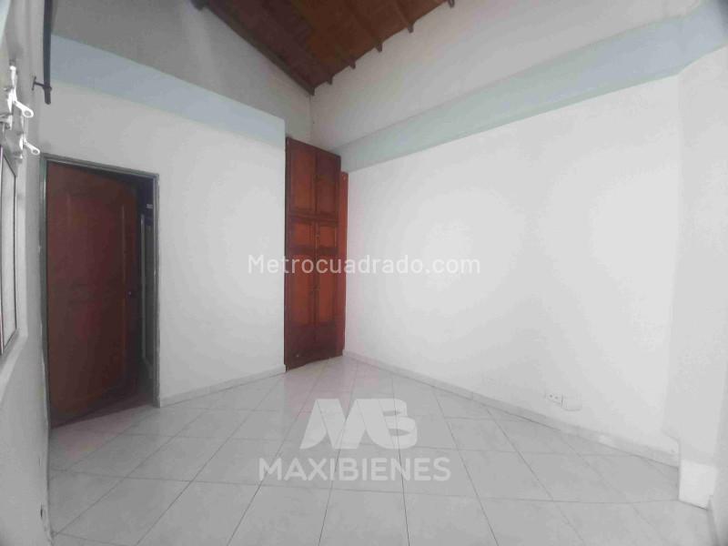 Spacious 3BR Apartment in Belen Parque - 7