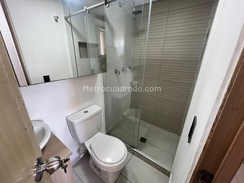 3BR Apartment in Pajarito - 5