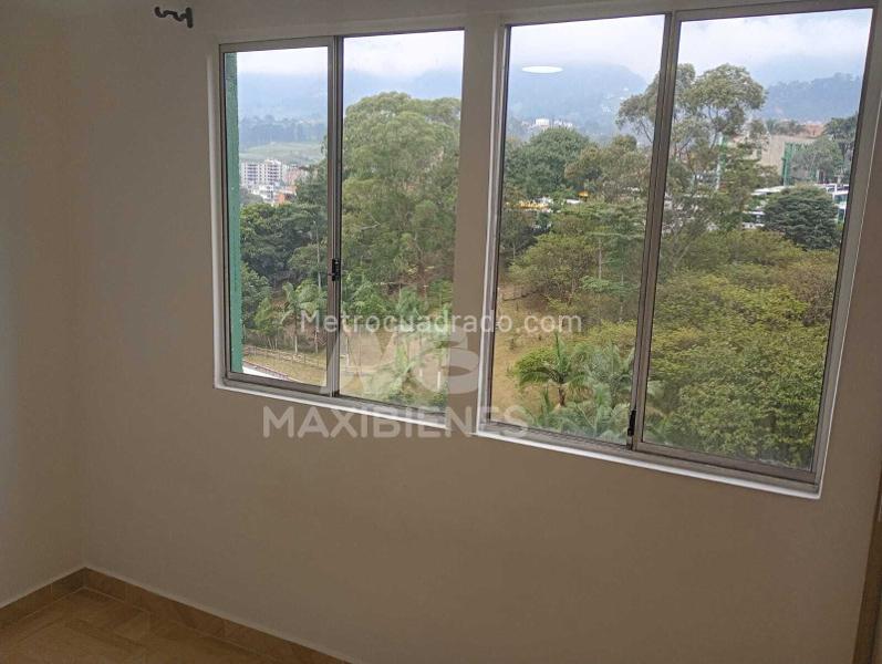 Apartamento de 2 Alcobas en Arriendo en San Antonio del Prado (Conserjería 24/7) - 2