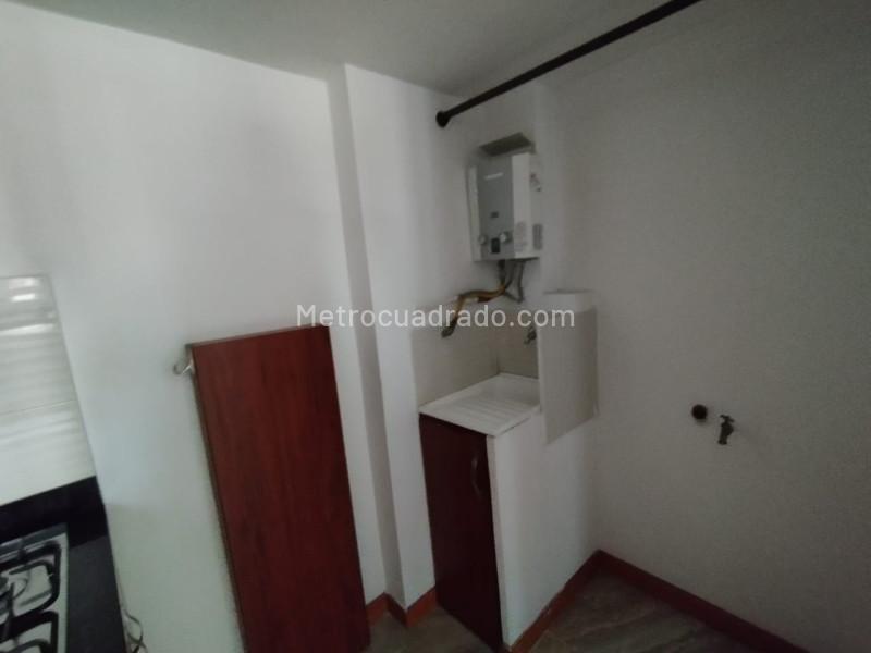 Apartamento de 3 Alcobas en Arriendo en Pajarito, Robledo (55 m²) - 3