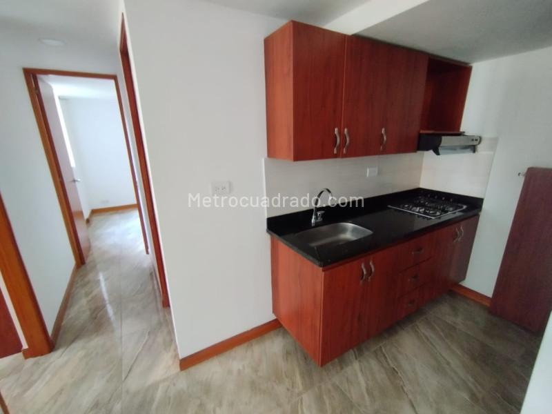 Apartamento de 3 Alcobas en Arriendo en Pajarito, Robledo (55 m²) - 4