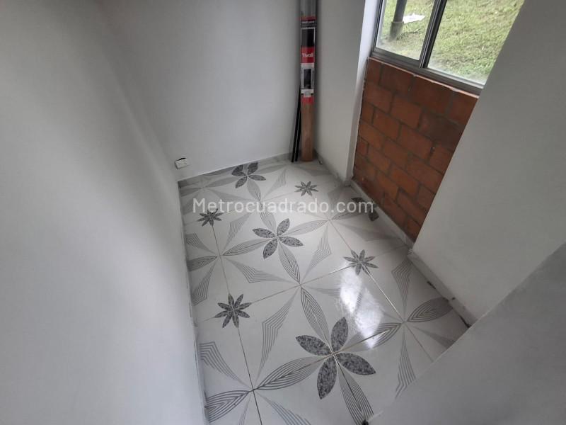 Apartamento en Arriendo de 3 Alcobas en Pajarito (Robledo), Medellín - 8