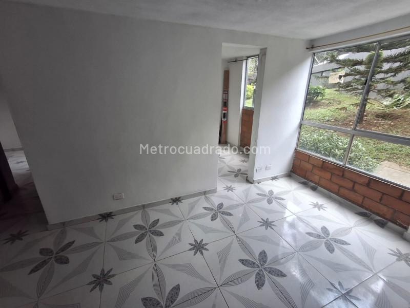 Apartamento en Arriendo de 3 Alcobas en Pajarito (Robledo), Medellín - 9