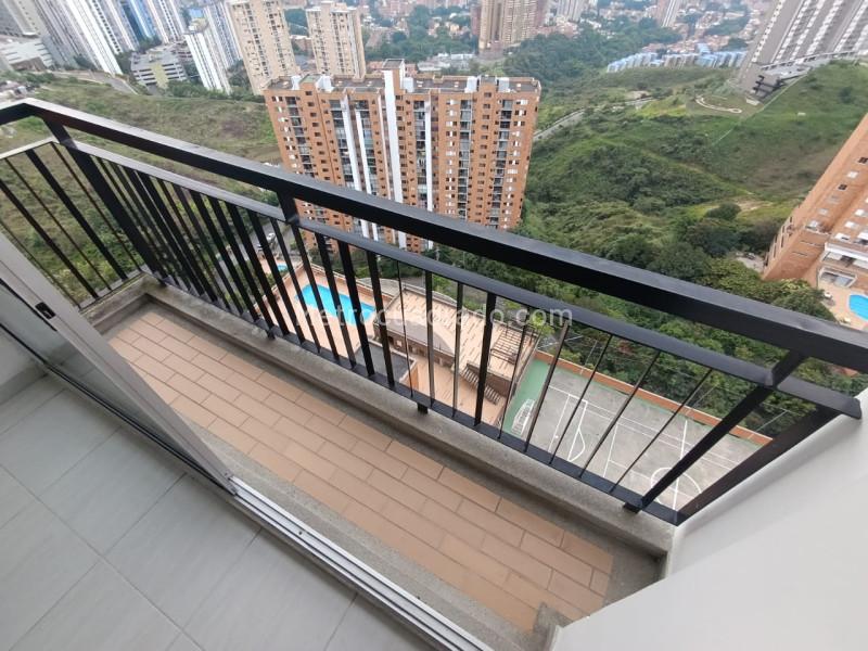 3BR Apartment in Calasanz - 4