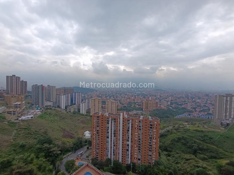 3BR Apartment in Calasanz - 7