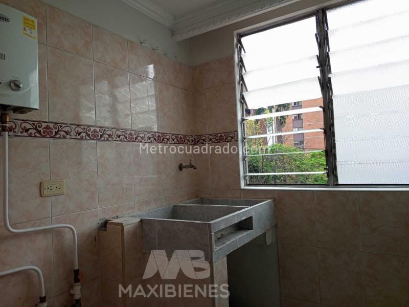 4BR Apartment for Rent in Belen La Mota - 4