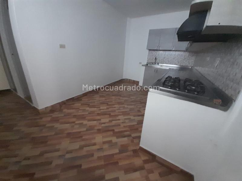 Cozy 4BR House in Santa Monica - 3