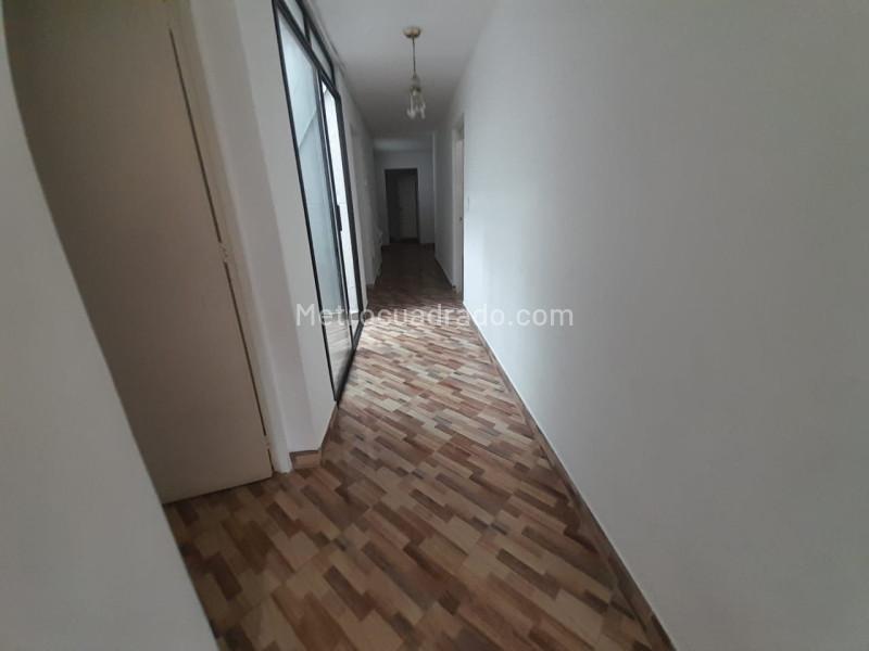 Cozy 4BR House in Santa Monica - 9