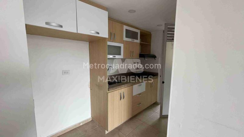 Apartamento en Arriendo de 3 Alcobas en Rodeo Alto, Medellín - 5