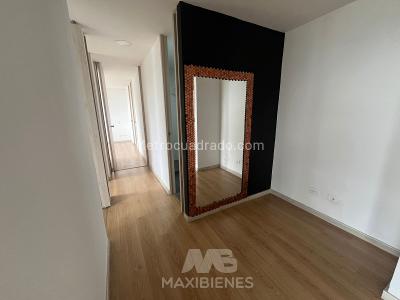 Apartamento de 3 alcobas en venta en Machado, Bello, 68 m² · foto 3 de 16